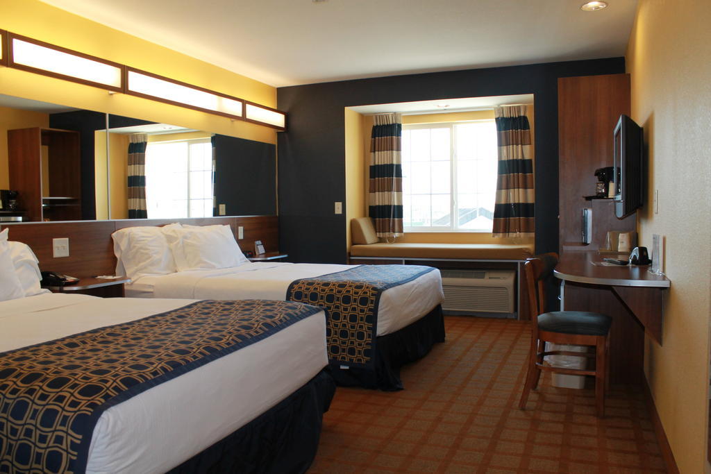 Microtel Inn & Suites - Kearney Quarto foto